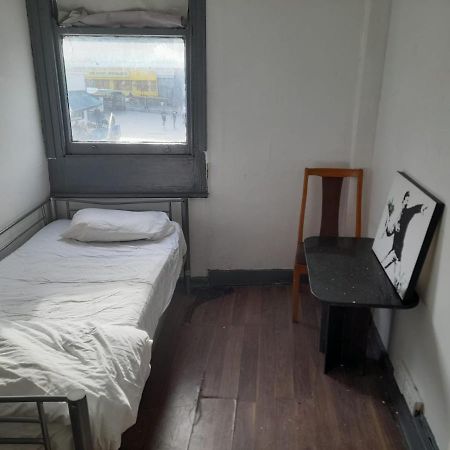 Woolwich Backpackers New Hostel London Kültér fotó